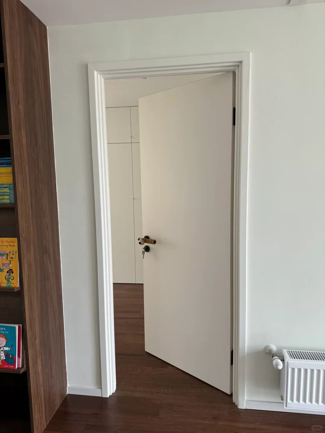 Paint-free Wooden Doors